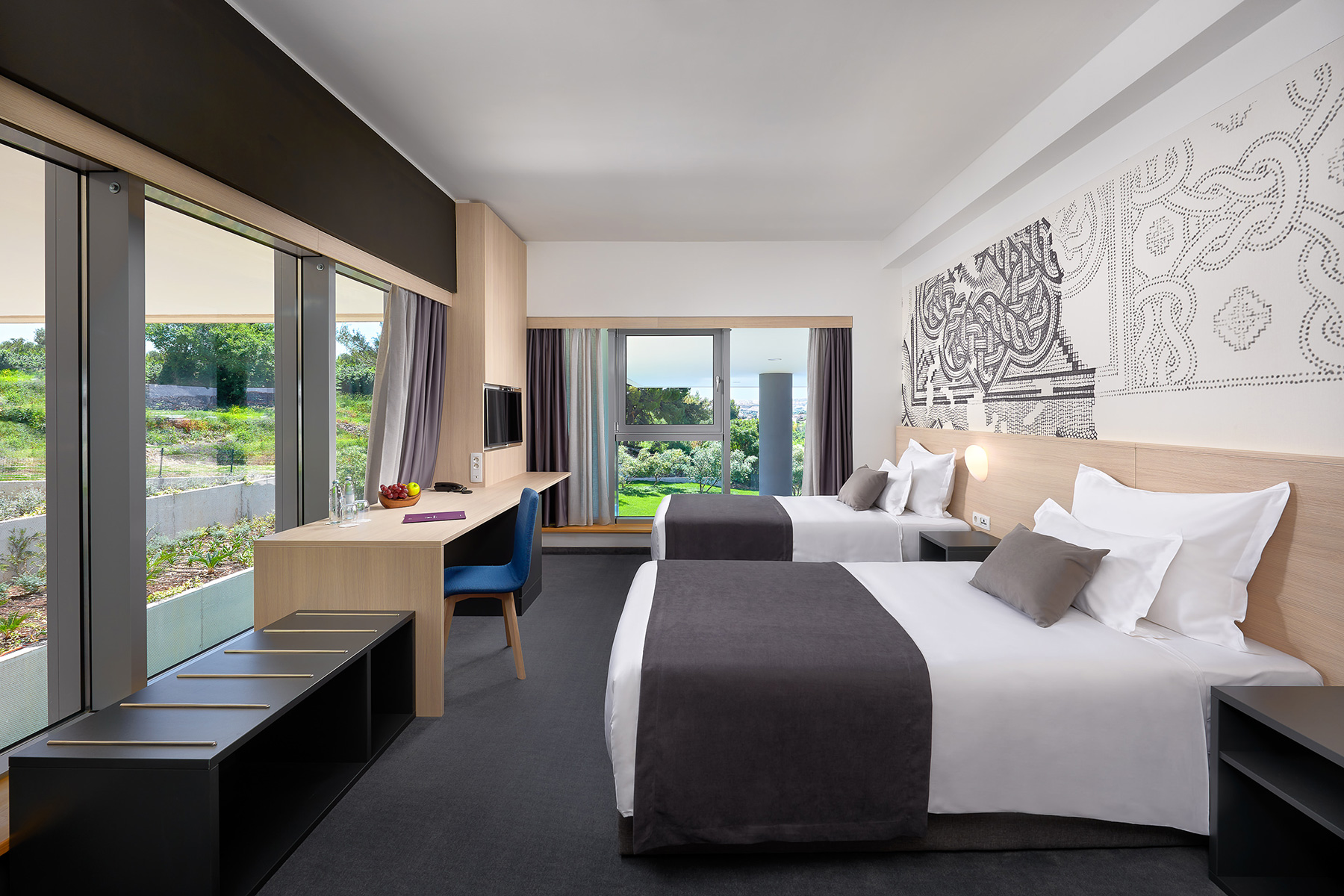Superior Triple Room at Salona Palace Hotel